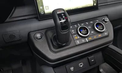 Land Rover Defender 2023, 24985 км, за 89990000 KRW - фото 9