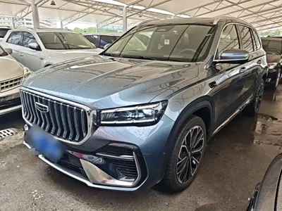 Geely Xingyue L · 2025 год