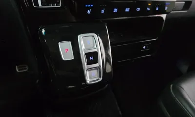 Hyundai Staria 2022, 113610 км, за 33400000 KRW - фото 9