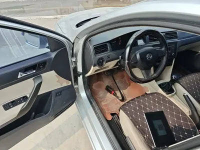 Skoda Rapid 2014, 94300 км, за 15100 CNY - фото 16
