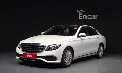 Mercedes-Benz E-Class · 2017 год
