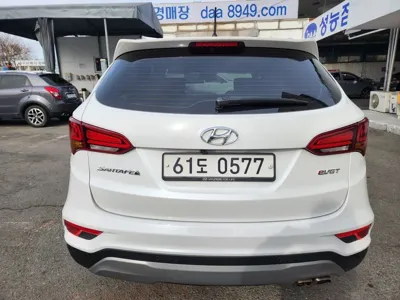 Hyundai Santafe 2016, 137999 км, за 9900000 KRW