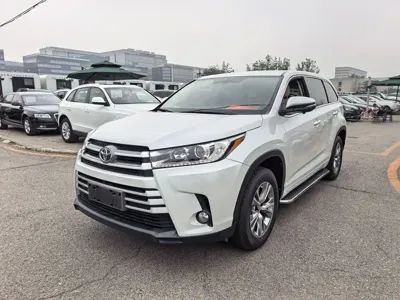 Toyota Highlander · 2020 год