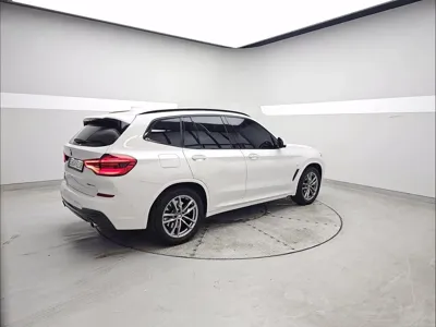 BMW X3 2021, 22894 км, за 38800000 KRW - фото 2
