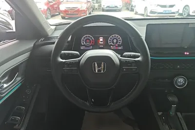 Honda Accord 2023, 23400 км, за 123861.72 CNY - фото 18
