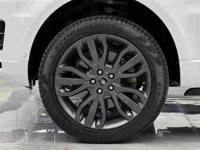 Land Rover Sport 2017, 37500 км, за 298000 CNY