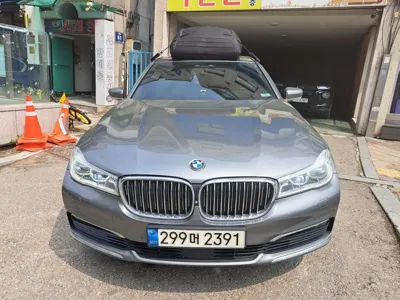 BMW 7-Series · 2016 год