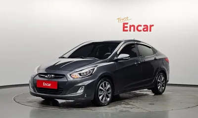 Hyundai Accent · 2012 год