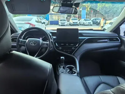 Toyota Camry 2022, 50000 км, за 87800 CNY - фото 8