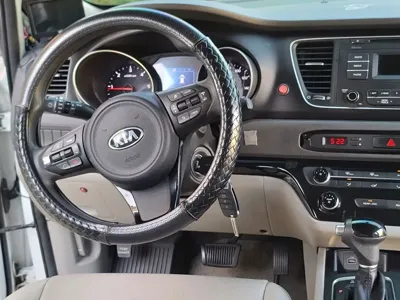 Kia Canival 2015, 188167 км, за 12800000 KRW - фото 16