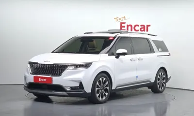 Kia Canival · 2023 год
