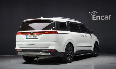 Kia Canival 2022, 59743 км, за 31500000 KRW