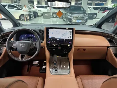 Toyota Alphard 2024, 39000 км, за 858000 CNY - фото 16
