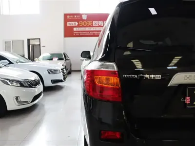 Toyota Highlander 2011, 128000 км, за 39800 CNY - фото 24