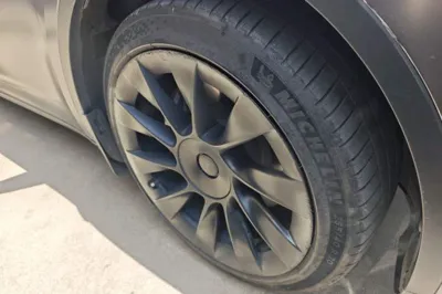 Tesla Model Y 2021, 85500 км, за 151920.74 CNY - фото 8