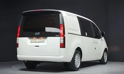 Hyundai Staria 2023, 51054 км, за 21990000 KRW