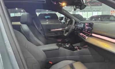 BMW 5-Series 2025, 3550 км, за 74990000 KRW - фото 6
