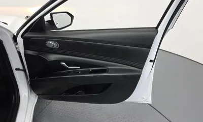 Hyundai Avante 2021, 42846 км, за 17300000 KRW - фото 24