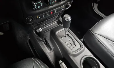 Jeep Wrangler 2016, 66808 км, за 25800000 KRW - фото 9