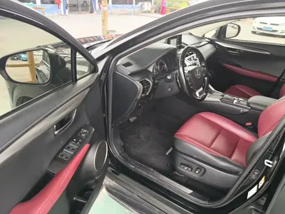 Lexus NX 2019, 69900 км, за 110900 CNY - фото 16