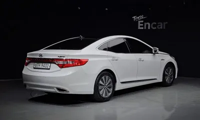 Hyundai Grandeur 2015, 159808 км, за 7800000 KRW - фото 2