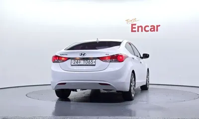 Hyundai Avante 2013, 118432 км, за 4300000 KRW