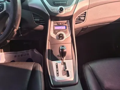 Hyundai Avante 2011, 110000 км, за 3800000 KRW - фото 11