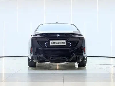 BMW i5 2025, 12800 км, за 239000 CNY - фото 16