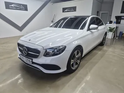 Mercedes-Benz E-Class · 2017 год