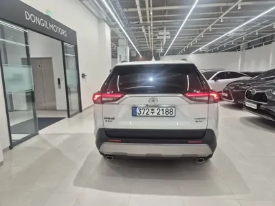 Toyota RAV4 2025, 2409 км, за 47500000 KRW - фото 4