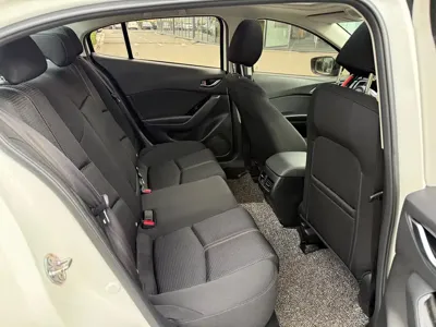 Mazda 3 Axela 2017, 530000 км, за 37800 CNY - фото 13