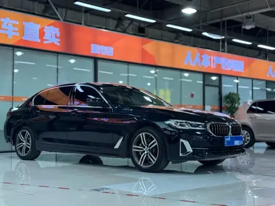 BMW 5 Series 2022, 67000 км, за 199800 CNY - фото 3