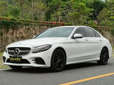 Mercedes-Benz C-Class · 2020 год