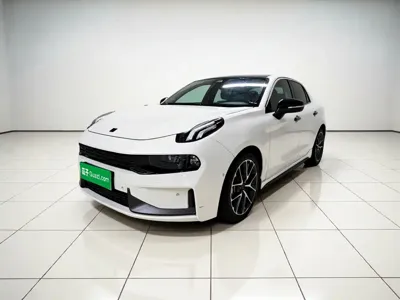 Lynk & Co 03 · 2022 год