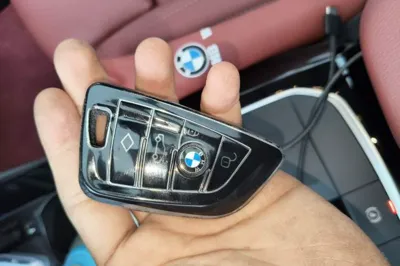 BMW X3 2023, 26300 км, за 238497.12 CNY - фото 9