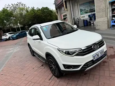 FAW Senya R7 2017, 80000 км, за 15800 CNY - фото 2
