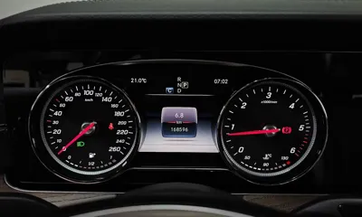 Mercedes-Benz E-Class 2018, 168596 км, за 17500000 KRW - фото 8