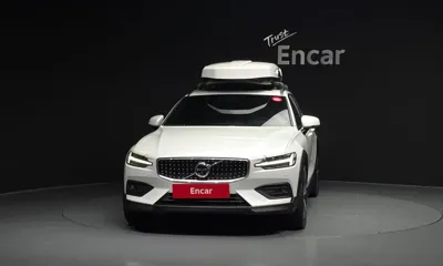 Volvo V60 2020, 93408 км, за 27490000 KRW