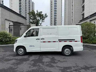 FAW 佳宝V80新能源 2023, 80000 км, за 24500 CNY