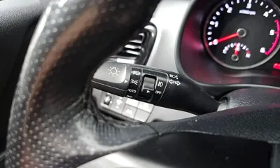 Kia Stonic 2018, 87415 км, за 7500000 KRW - фото 19