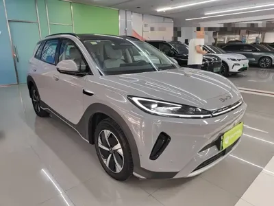 BYD 海狮05 EV 2025, 10800 км, за 97899 CNY