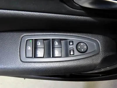 BMW 1-Series 2015, 151350 км, за 5900000 KRW - фото 13