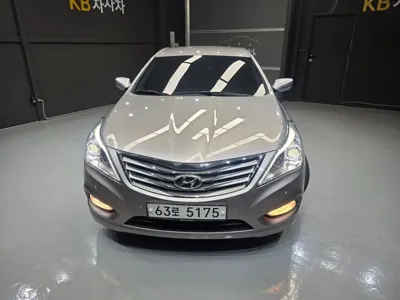 Hyundai Grandeur · 2012 год