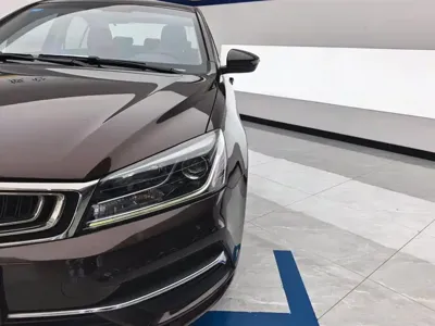 Geely Emgrand 2018, 48700 км, за 29700 CNY - фото 5