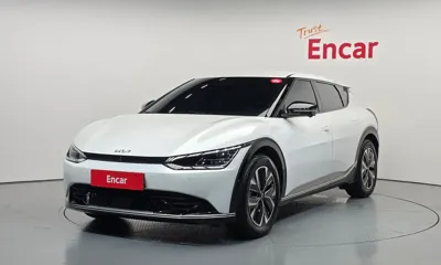Kia EV6 · 2023 год