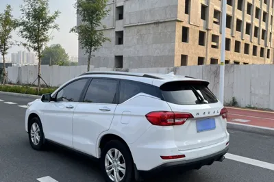 Haval M6 2019, 48900 км, за 42406.36 CNY