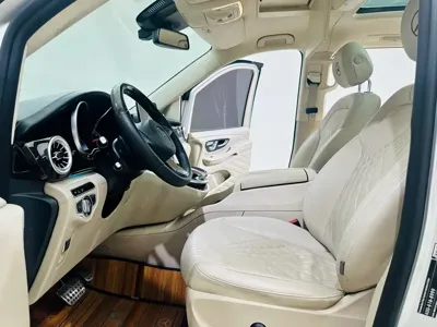 Mercedes-Benz V-Class 2016, 130000 км, за 98600 CNY - фото 8