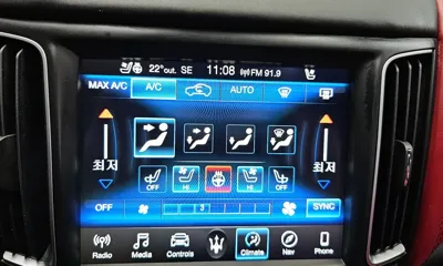 Maserati Levante 2018, 62484 км, за 35500000 KRW - фото 15