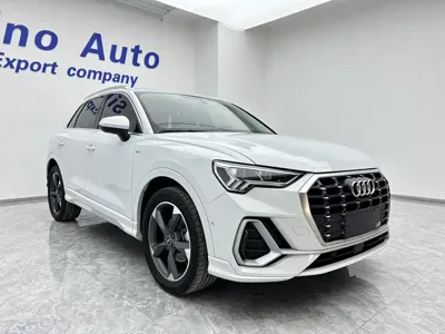 Audi Q3 2022, 18600 км, за 192800 CNY