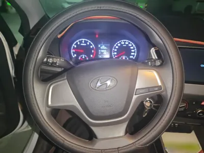 Hyundai Verna (new generation) 2016, 31600 км, за 26879.38 CNY - фото 11